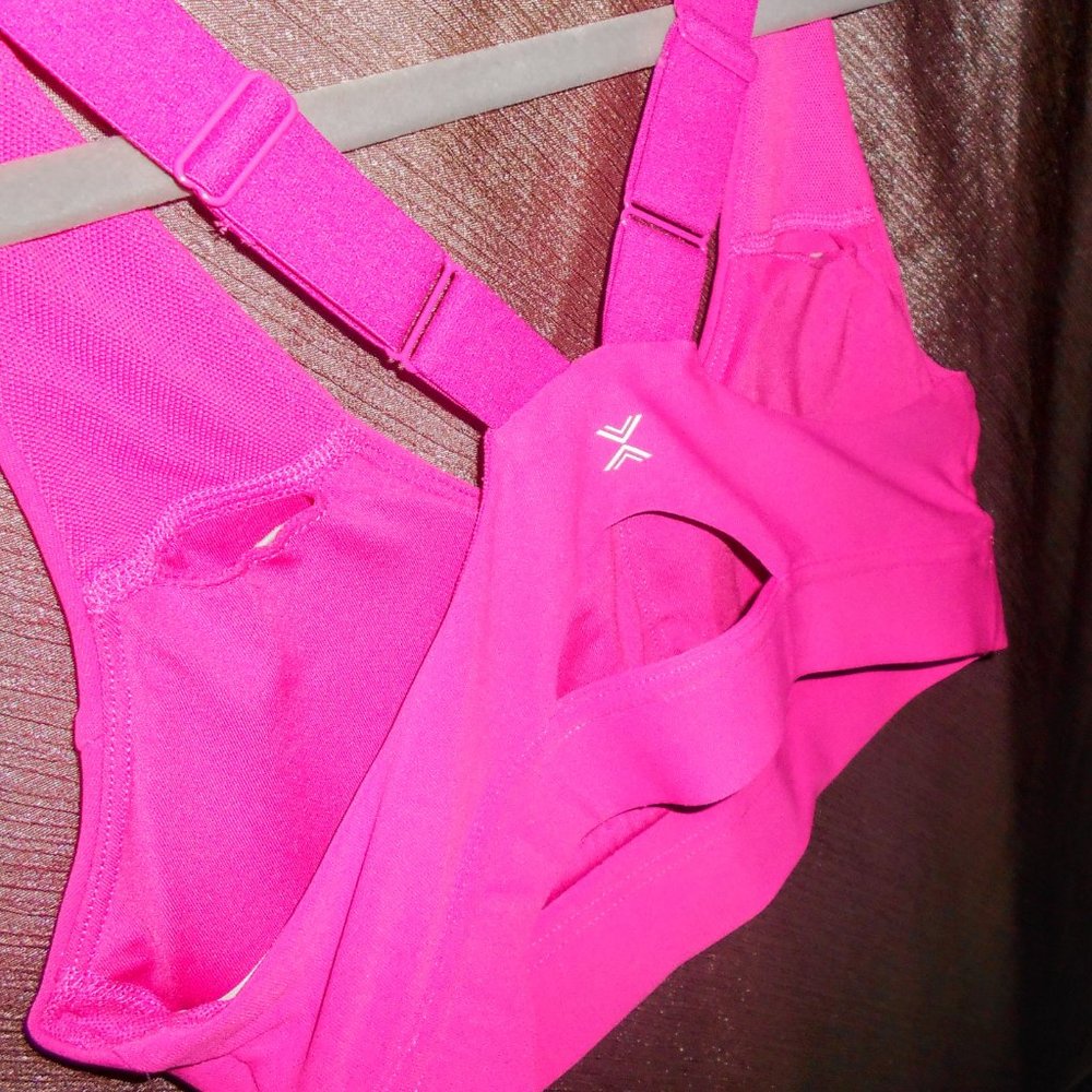 Xersion Move Medium Support Racerback Sports Bra - Picture 9 of 14